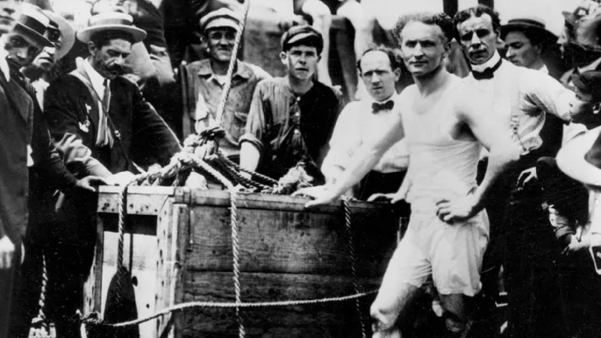 Albany show injured magician Harry Houdini 20 days before death — Troy Arts news
